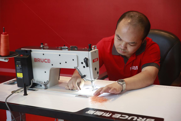 布鲁斯r5工业缝纫机创世界上连续空踩电脑平缝机不断线最长纪录