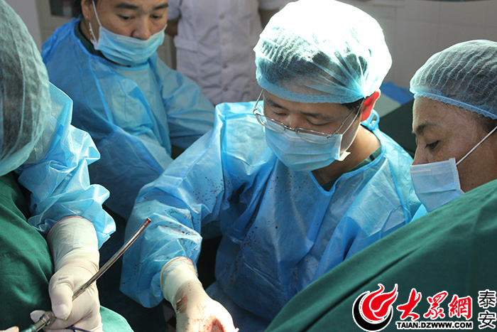 泰安市妇幼保健院援疆专家完成新疆岳普湖县首例改良顺行式阴式全