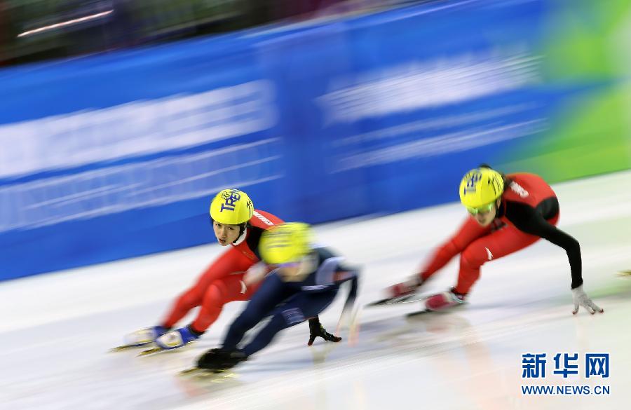 󶬻ᣩ1̵ٻռӨŮ1500׹ھ