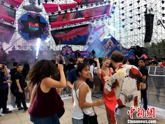 2018彩鹭音乐节淋漓尽致地释放“彩鹭”之音的独特魅力。　杨伏山 摄